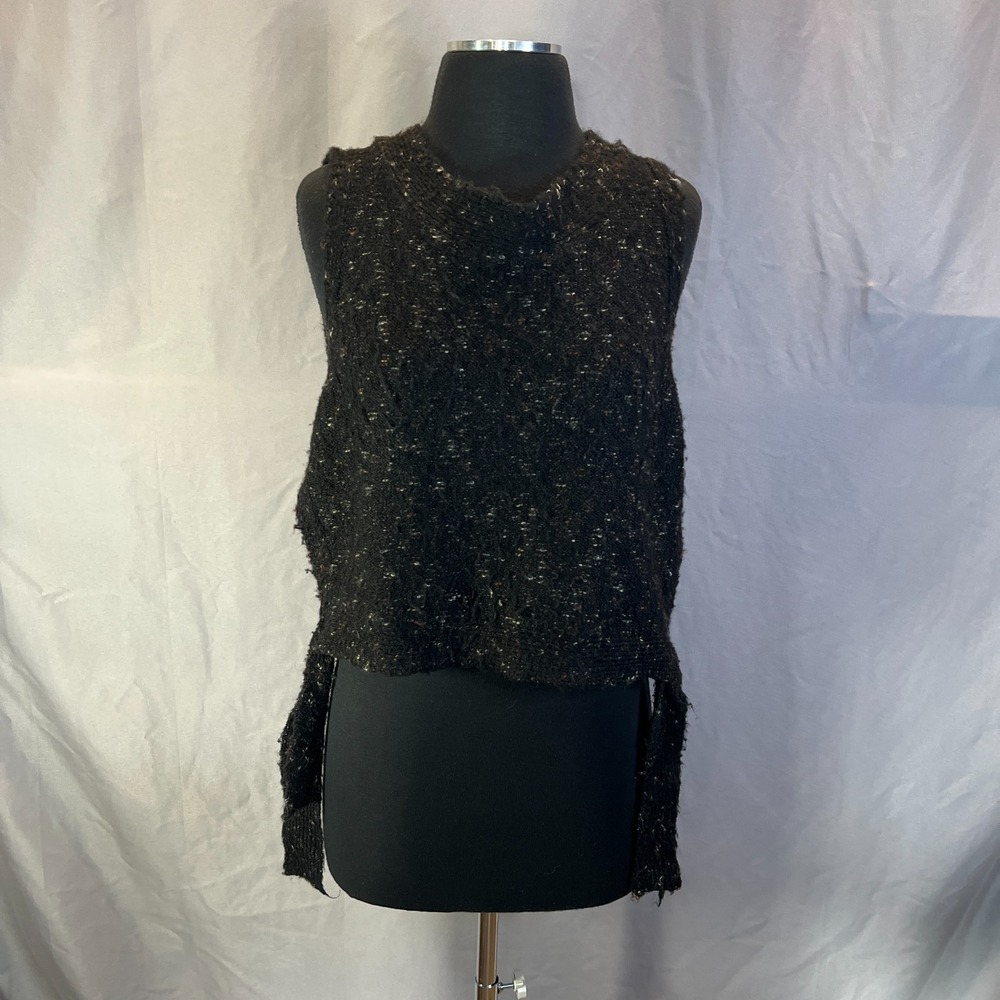 Max Studio London Cropped Sweater Vest Womens S Black Tie Side Detail Sleeveless
